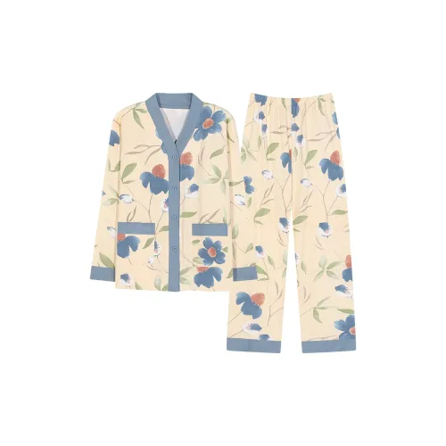 DanceBees Pajama Set Women's Standard Color