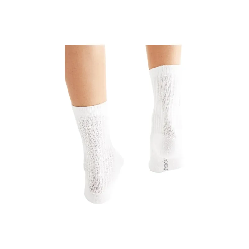 On Mid Calf Socks Unisex 3 Pack-3
