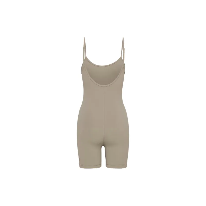 ARITZIA Golden BUTTER Essential 5' Romper Bodysuits Women's Modern Taupe/Modern Taupe-1