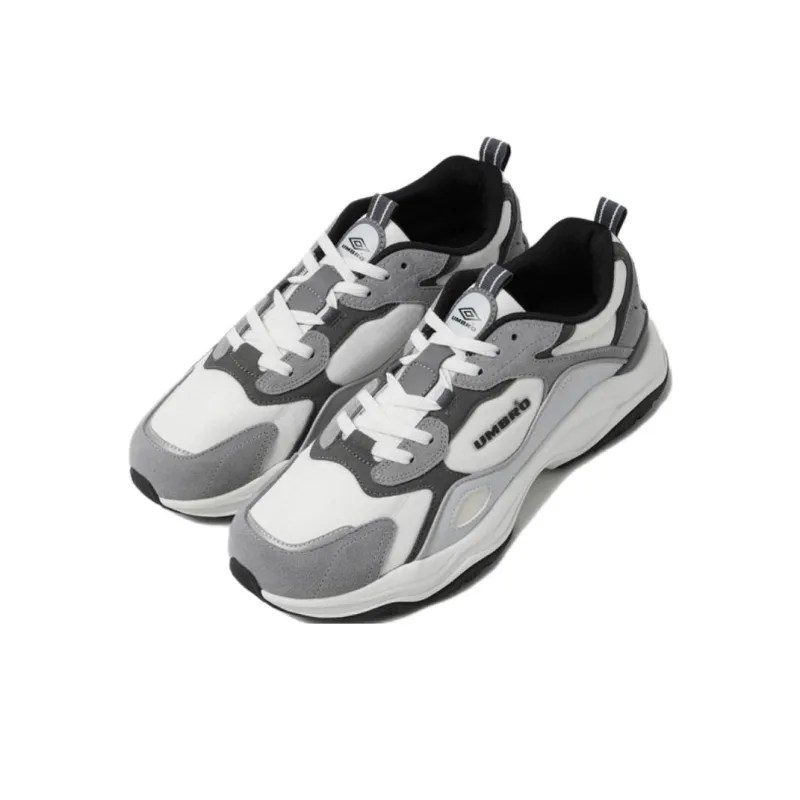 Umbro Anti Slip Wear Resistant Low Top Casual Shoes Unisex Light Gray-1