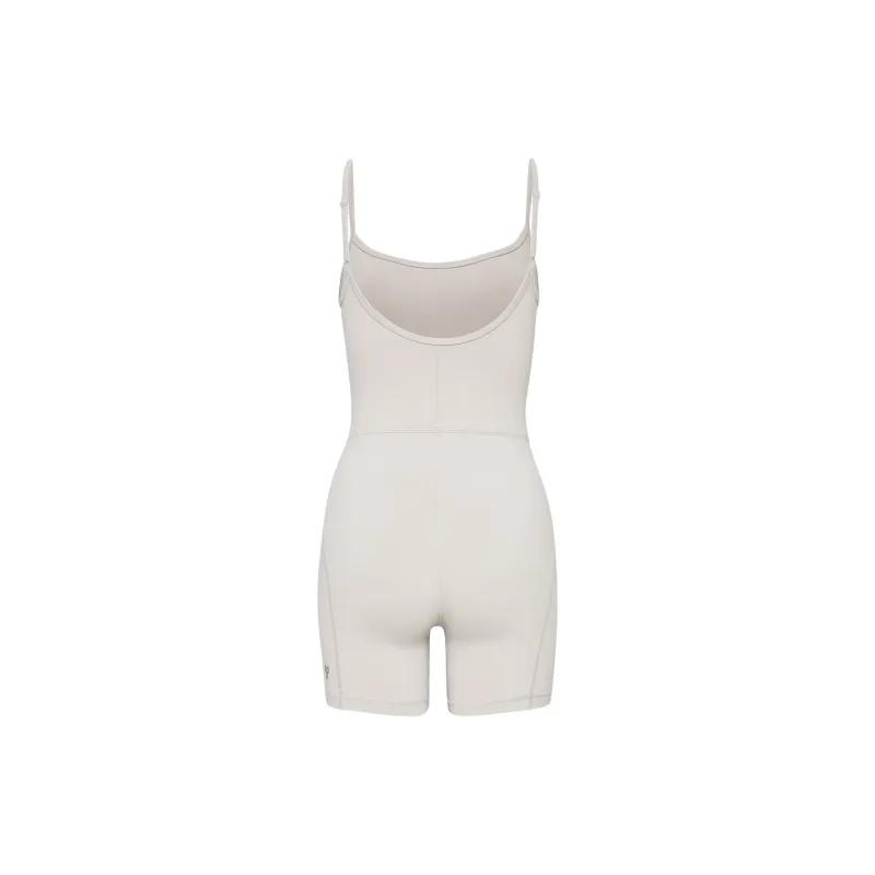 ARITZIA Golden LIFE Divinity 5' Romper Bodysuits Women's Ash/Gray Ash-1