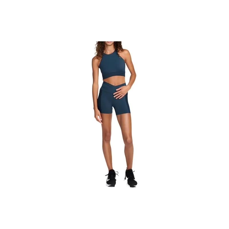 Nike One Twist Women's Light-Support Lightly Lined High-Neck Sports Bra-2