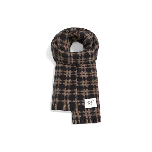 Cranta Komeia Knit Scarves Women's