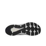 Odkryty but z solidnym komfortem skechers zrelaksowany Fit Selmen Melano