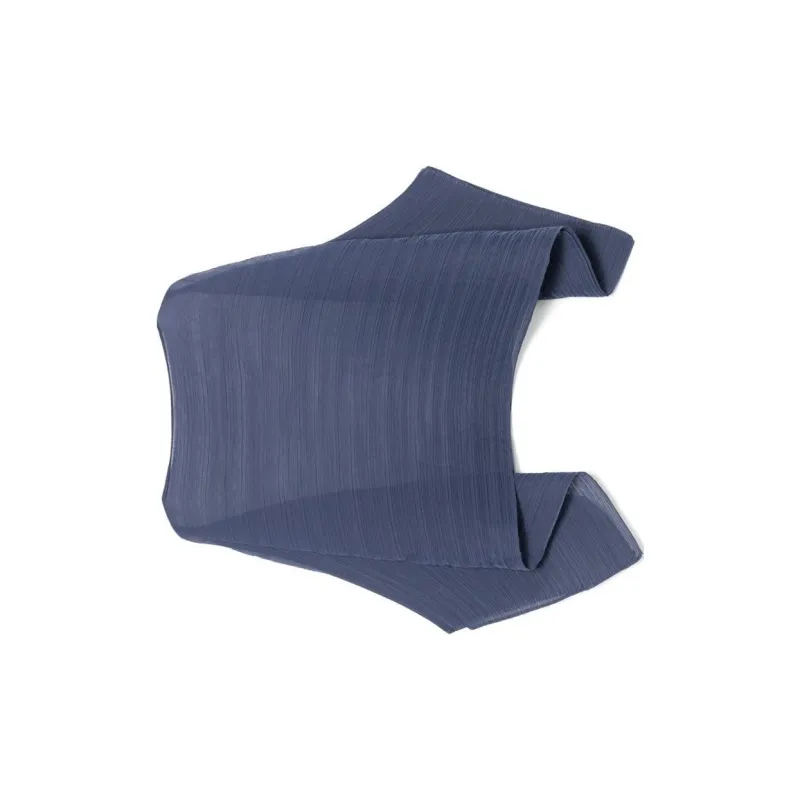 PLEATS PLEASE ISSEY MIYAKE Madame-T August Stole-1