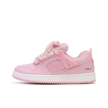 Little Red Man Non slip Lightweight Low Top Skateboard Shoes Women's Pink