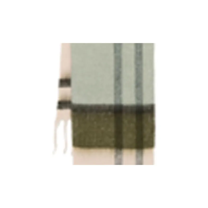 BARBOUR Isla Tartan Boucle Scarf-2