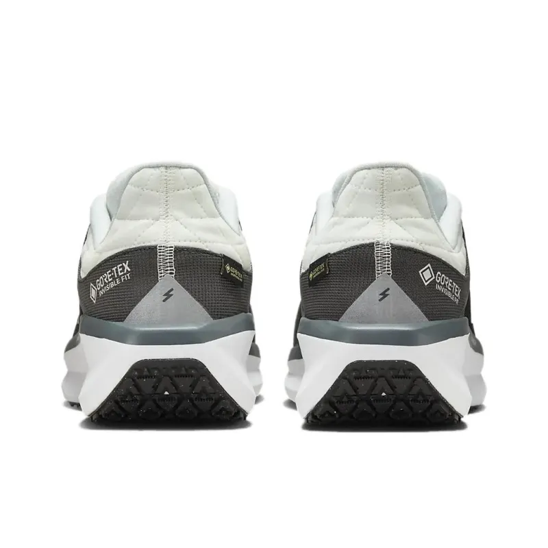 Nike Winflo 11 Gore Tex Anthracite Black Photon Dust Metallic Silver-4
