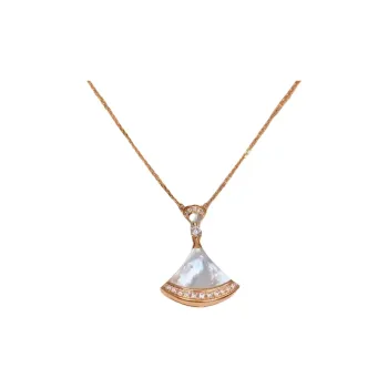 BVLGARI Divas' Dream Series 18K Rose Gold Mother Of Pearl Diamond Necklaces Unisex