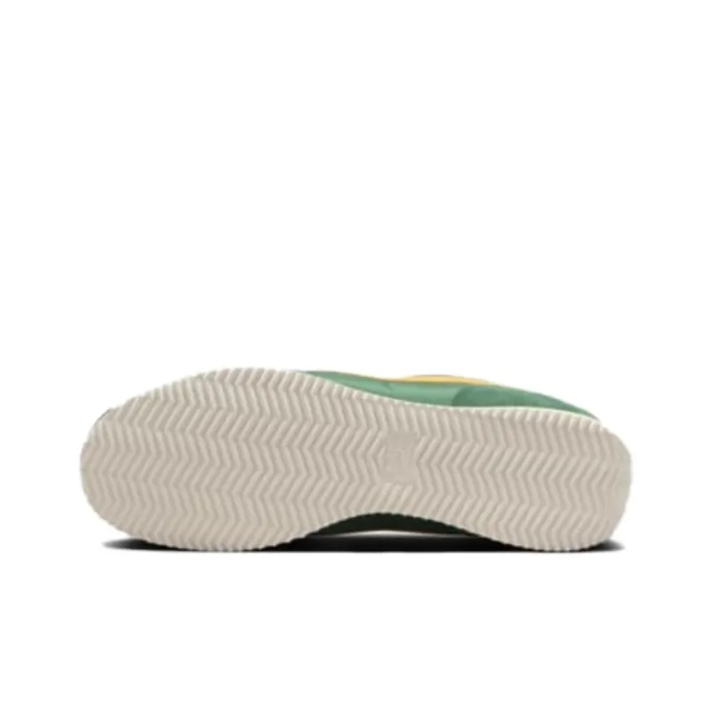 Nike Cortez Gorge Green Yellow Ochre-4