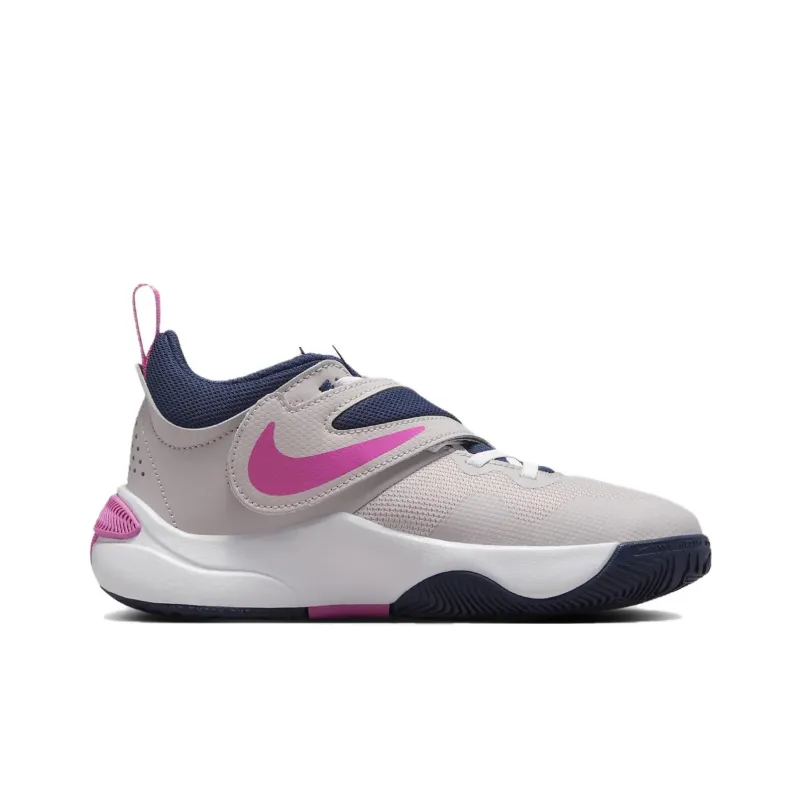 Nike Team Hustle D 11 Kids' Basketball Shoes Grade School-1