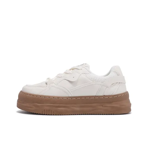 PAUL FRANK Casual Shoes Women's Low-Top Off White