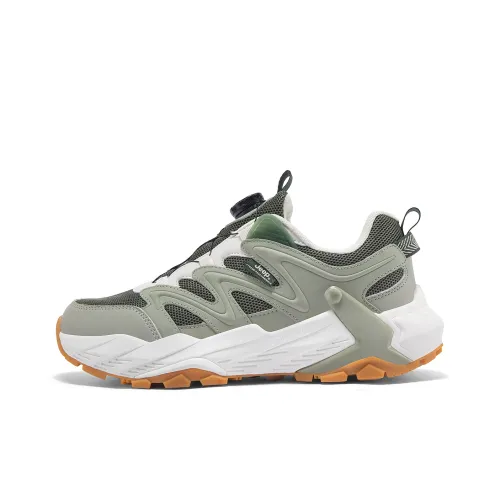 Jeep Anti Slip And Wear Resistant Warm Height Increasing Low Top Trekking Shoes Men's Green