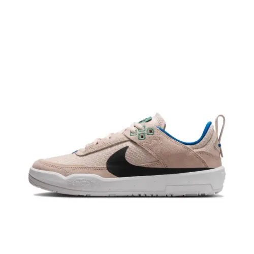 Nike Day One SB GS 
Sanddrift
