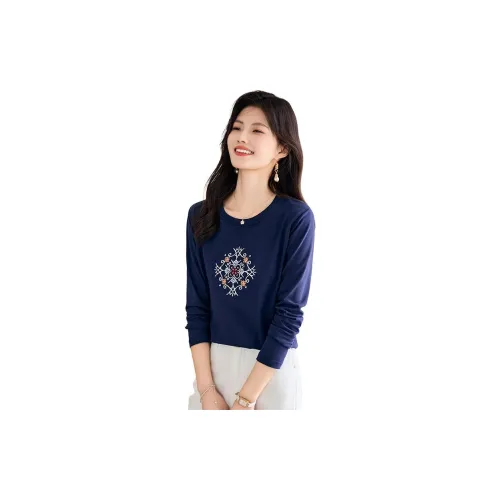 She enjoys T-Shirts Women's Navy Blue