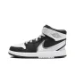 Black/White