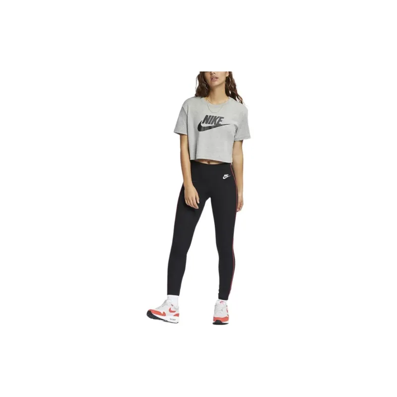 Nike Sportswear Essential Women's Cropped Logo T Shirt-3