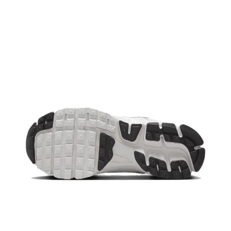 nike zoom vomero mens clearance shoes sandals
