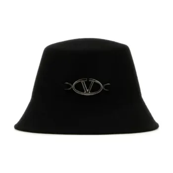 Valentino VLogo Plaque Bucket Hat