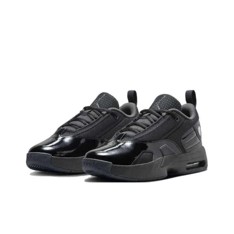 Jordan Max Aura 6 Abrasion Resistant Shock Absorbers Low Top Kids Lifestyle Shoes Black Teenagers-2