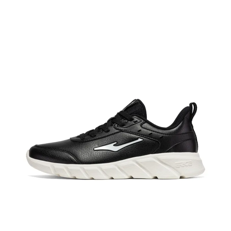 Erke Wear Resistant Waterproof And Breathable Low Top Casual Running Shoes Men's Black White-0