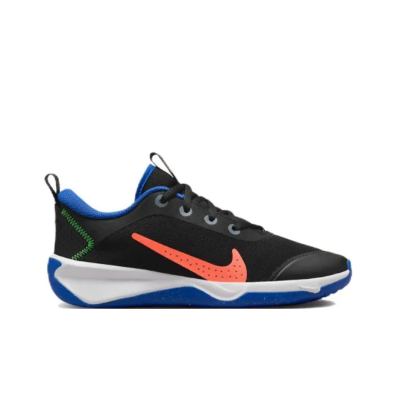 Nike Omni Multi-Court GS 'Black Hyper Orange'-1