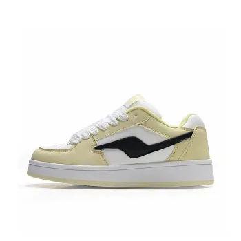 WJA Slip Resistant Cushioning Wear Resistant Lightweight Breathable Low Top Skateboard Shoes Unisex Dynamic Yellow