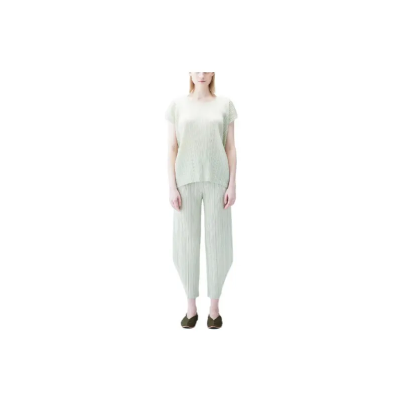 PLEATS PLEASE ISSEY MIYAKE Casual Pants Women's White Green-1
