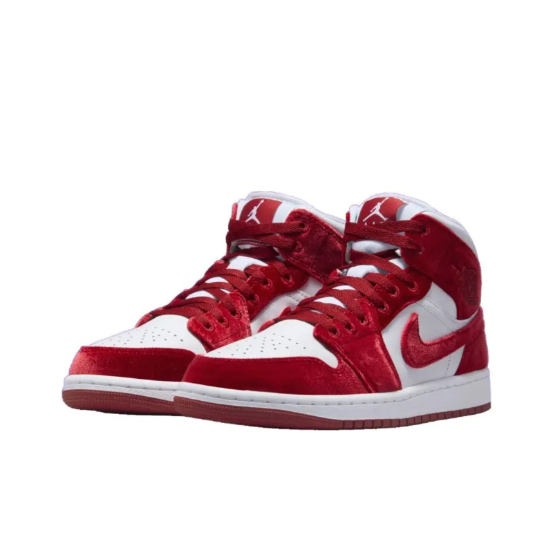 Air Jordan 1 Mid Se 'Red Velvet' Women's-2
