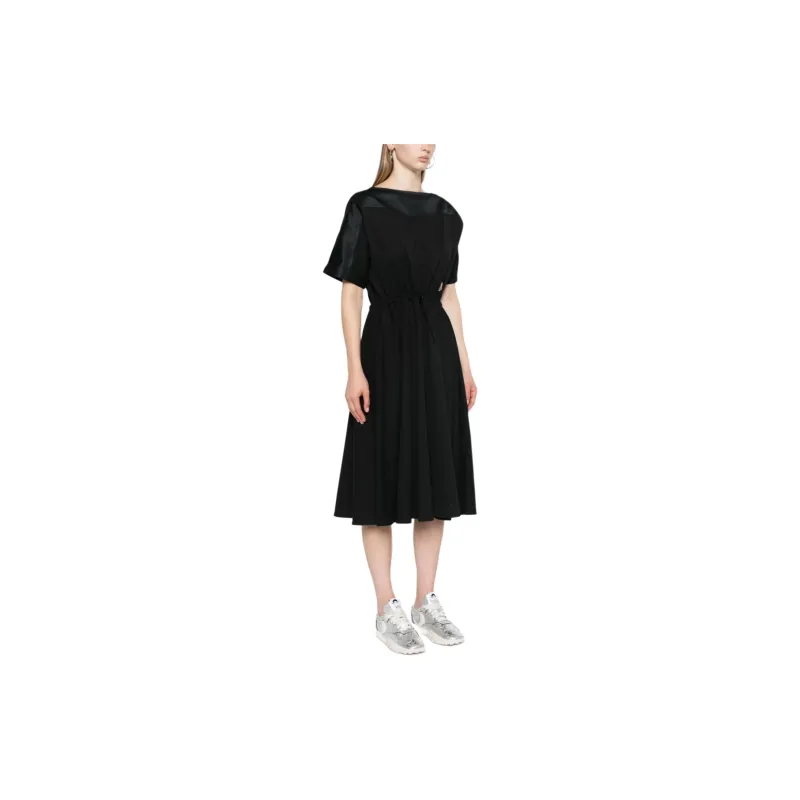 Moncler Logo Patch Short Sleeved Midi Dress-3