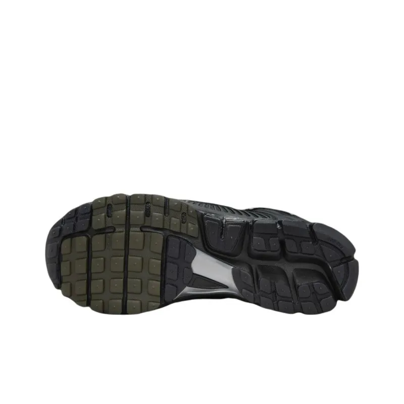 Nike Zoom Vomero 5 Black Sequoia-5