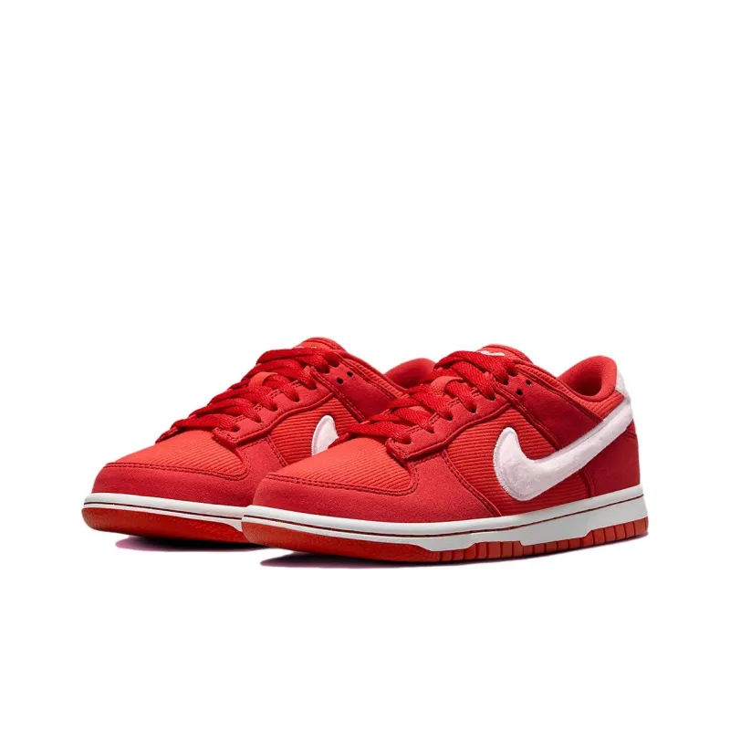 Nike Dunk Low Valentine's Day 2024 GS-2