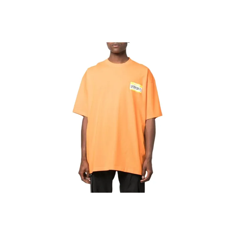 Vetements T-Shirts Women's Orange-1