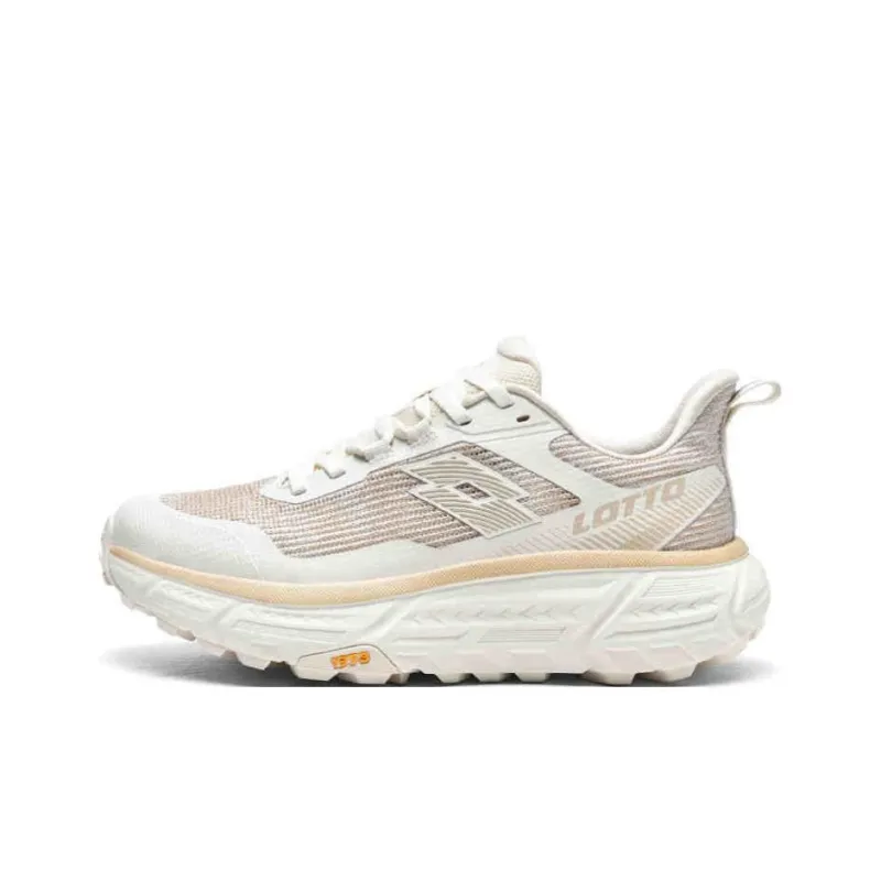 LOTTO Wear resistant And Lightweight Low Top Trekking Shoes Women's Beige-0