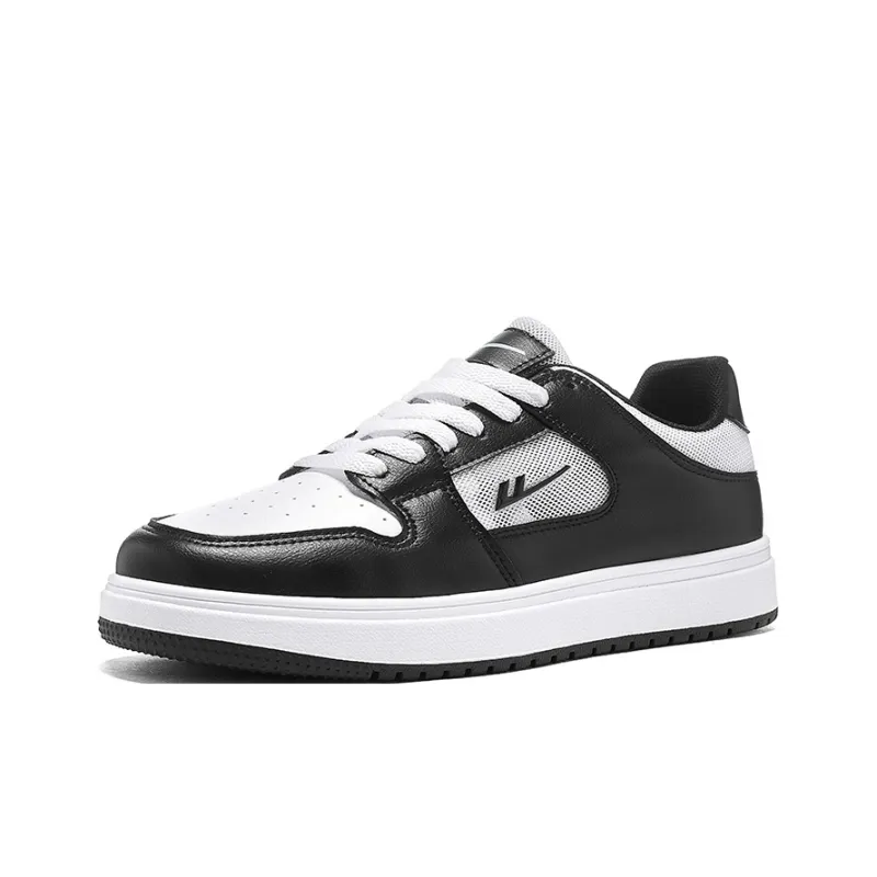 Warrior Air Force 1 Breathable Slip Resistant Low Top Skateboard Shoes Unisex Black White-1