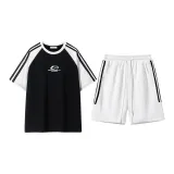 Black T-Shirt+White Shorts