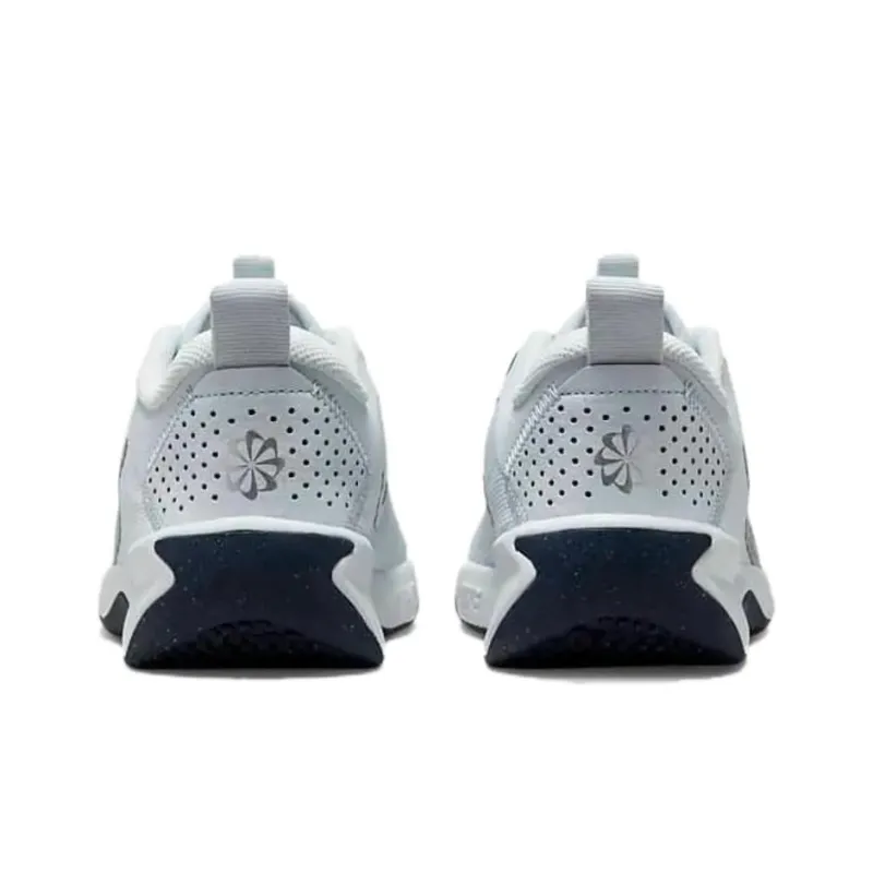 Nike Omni Multi Court Cushioning, Wear Resistant Low Top Kids Lifestyle Shoes Silver Teenagers-4