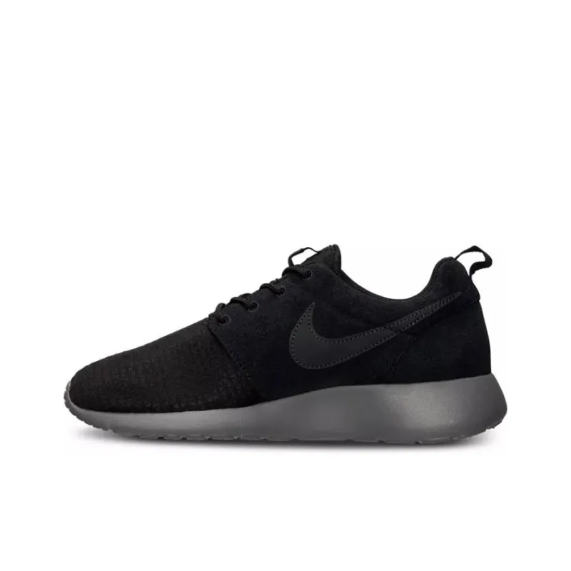 Nike Rosherun Cushioning, Wear Resistant Low Top Running Shoes Men's Black-0