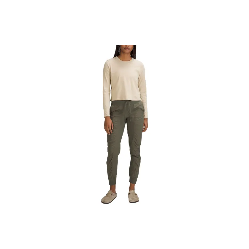 Lululemon Set in Sleeve T Shirt Women's-14