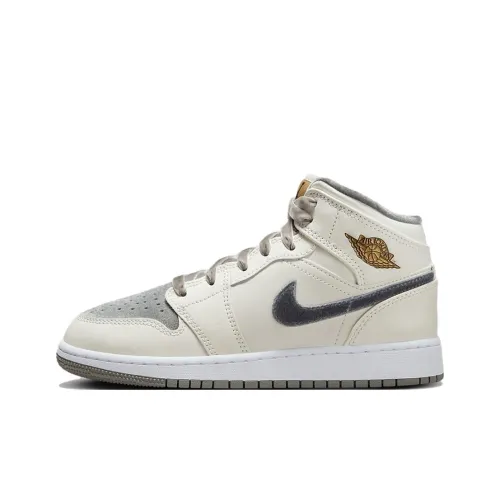 Jordan Air Jordan 1 Vintage Basketball Shoes GS