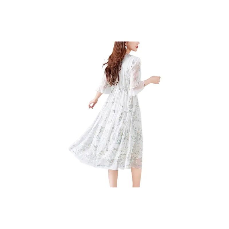 Yi Mengyuan Lace Up Silk Long Sleeved Dress Women's Green-5
