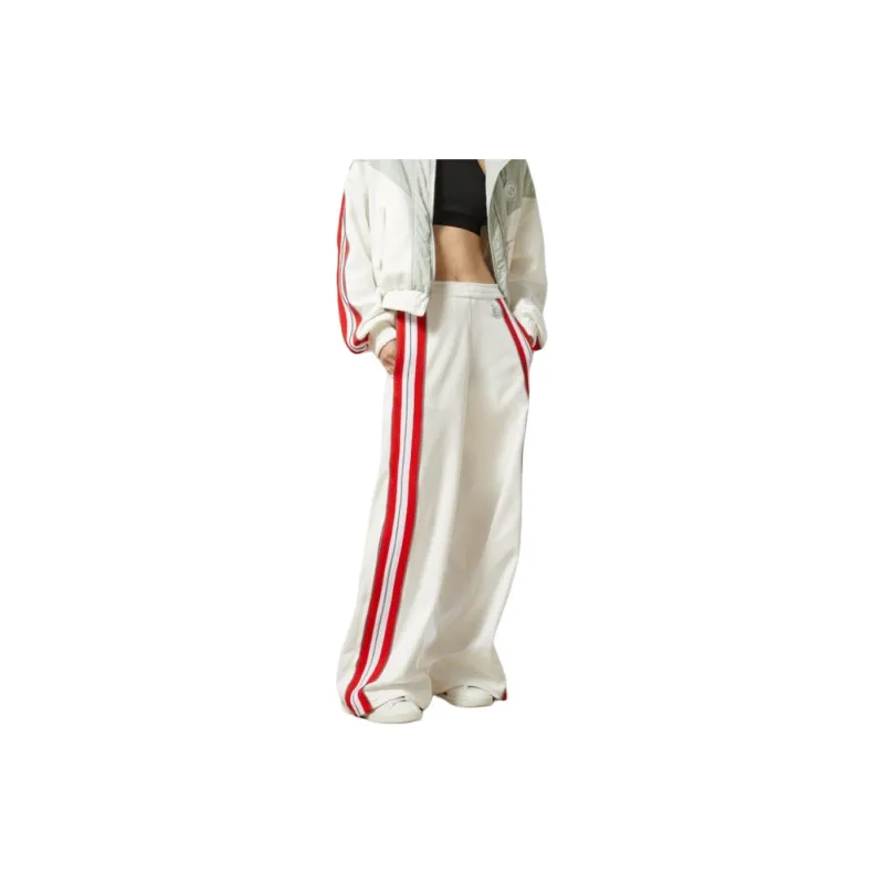 GUCCI Logo Patch Trackpants-3