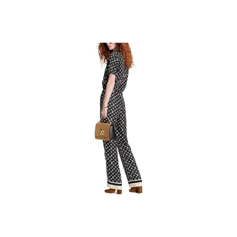LOUIS VUITTON Regular T Shirt Women's Black-2