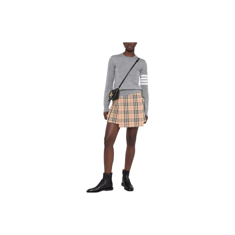THOM BROWNE 4 Bar Ribbed Crewneck Sweater-1
