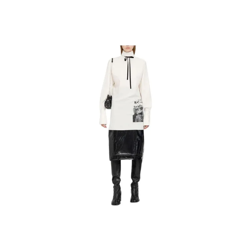 Maison Margiela Invitation Graphic Printed Bow Detailed Shirt-4