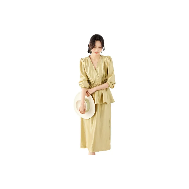 TERRE BLEUE Skirt Set Women's Khaki-3