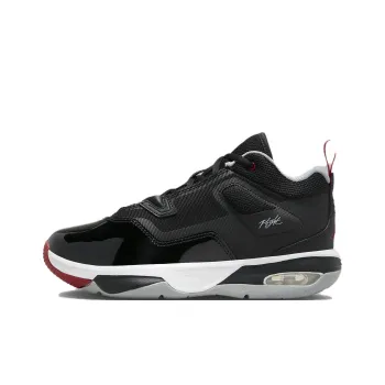 Jordan Stay Loyal 3 Stay Loyal 3 Anti Slip Wear Resistant Low Top Children's Basketball Shoes Black White Teenagers