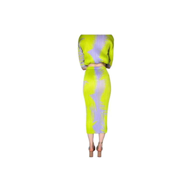 PLEATS PLEASE ISSEY MIYAKE Abstract print Plissé Midi Skirt-3