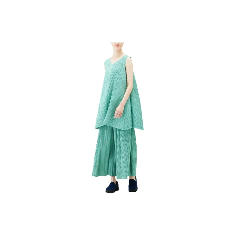 PLEATS PLEASE ISSEY MIYAKE T Shirt Women's Green-4