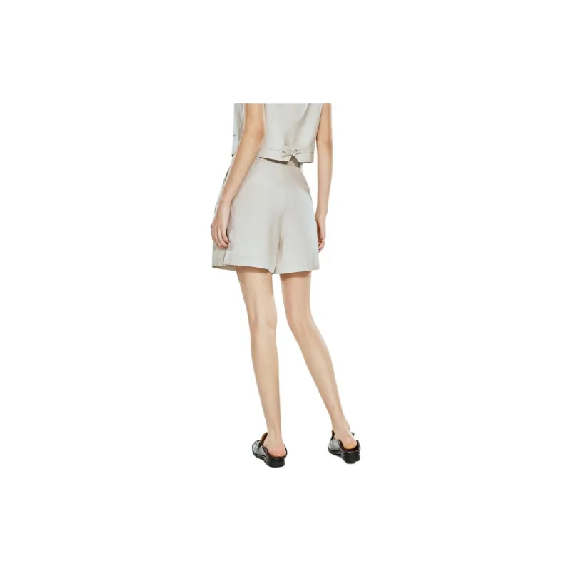 COVERINS Casual Shorts Women's Light Apricot-3